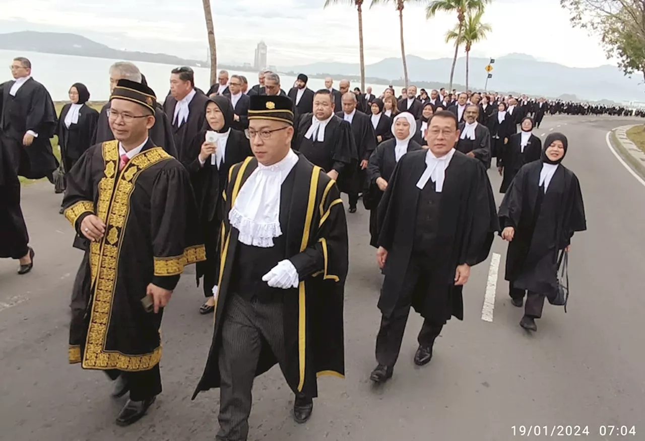 Legal Walk Parade Launches Opening of Legal Year 2024