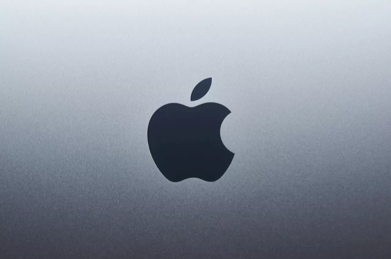 Tim Cook hintar om nya AI-funktioner. Ska släppas senare i år.