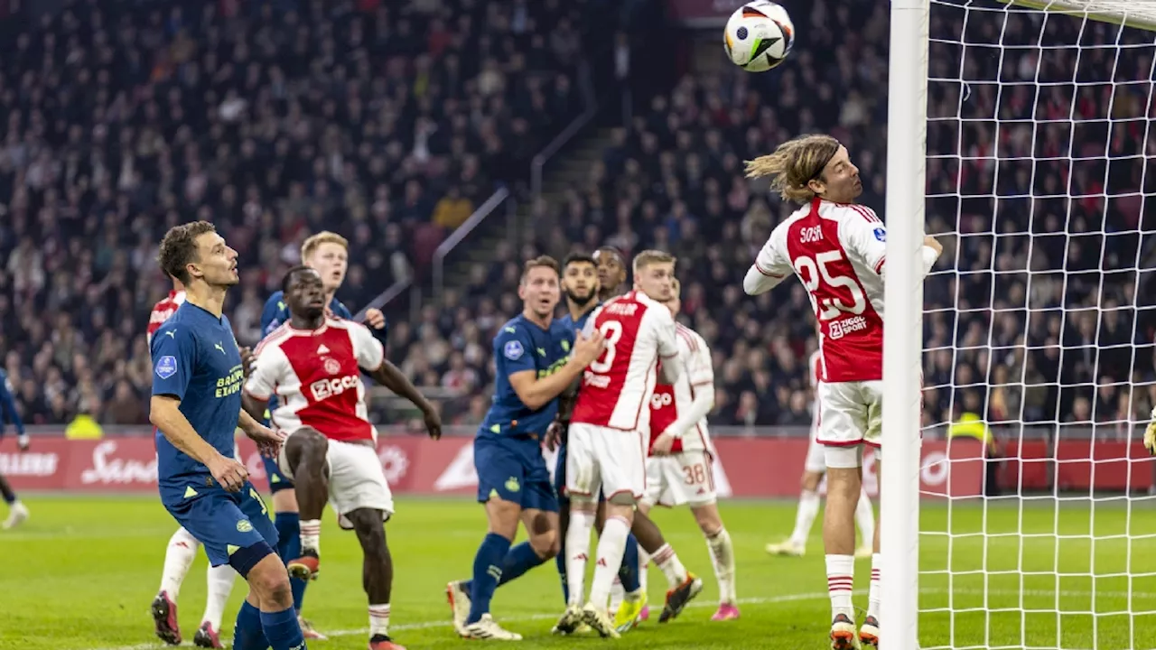 Ajax houdt zich voor het eerst staande in een topper en pakt punt tegen PSV