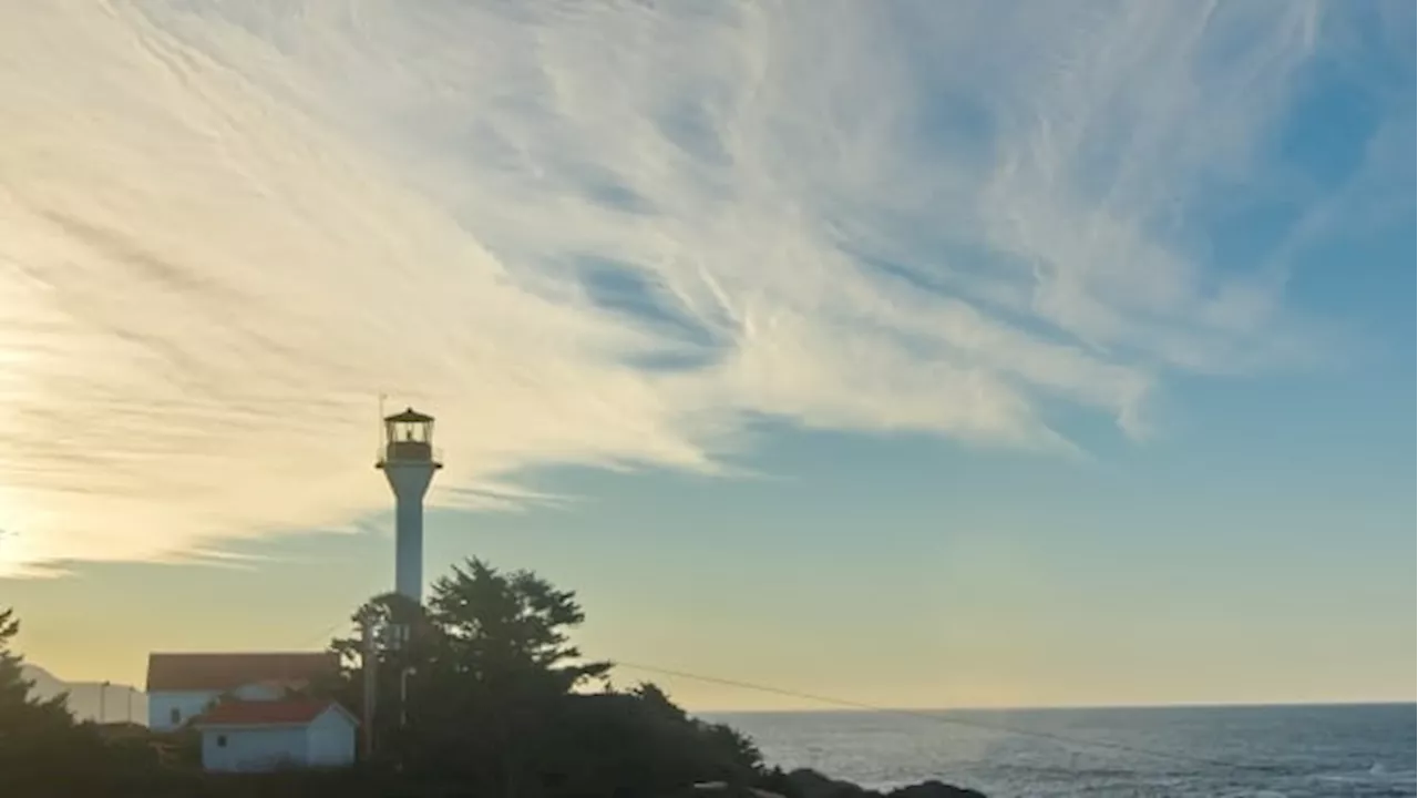 The Canadian Coast Guard is looking for lighthouse keepers. Here's what the job entails