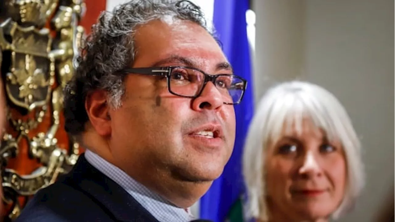 Ex-mayor Nenshi loathes partisan politics. He may run for NDP leader anyway