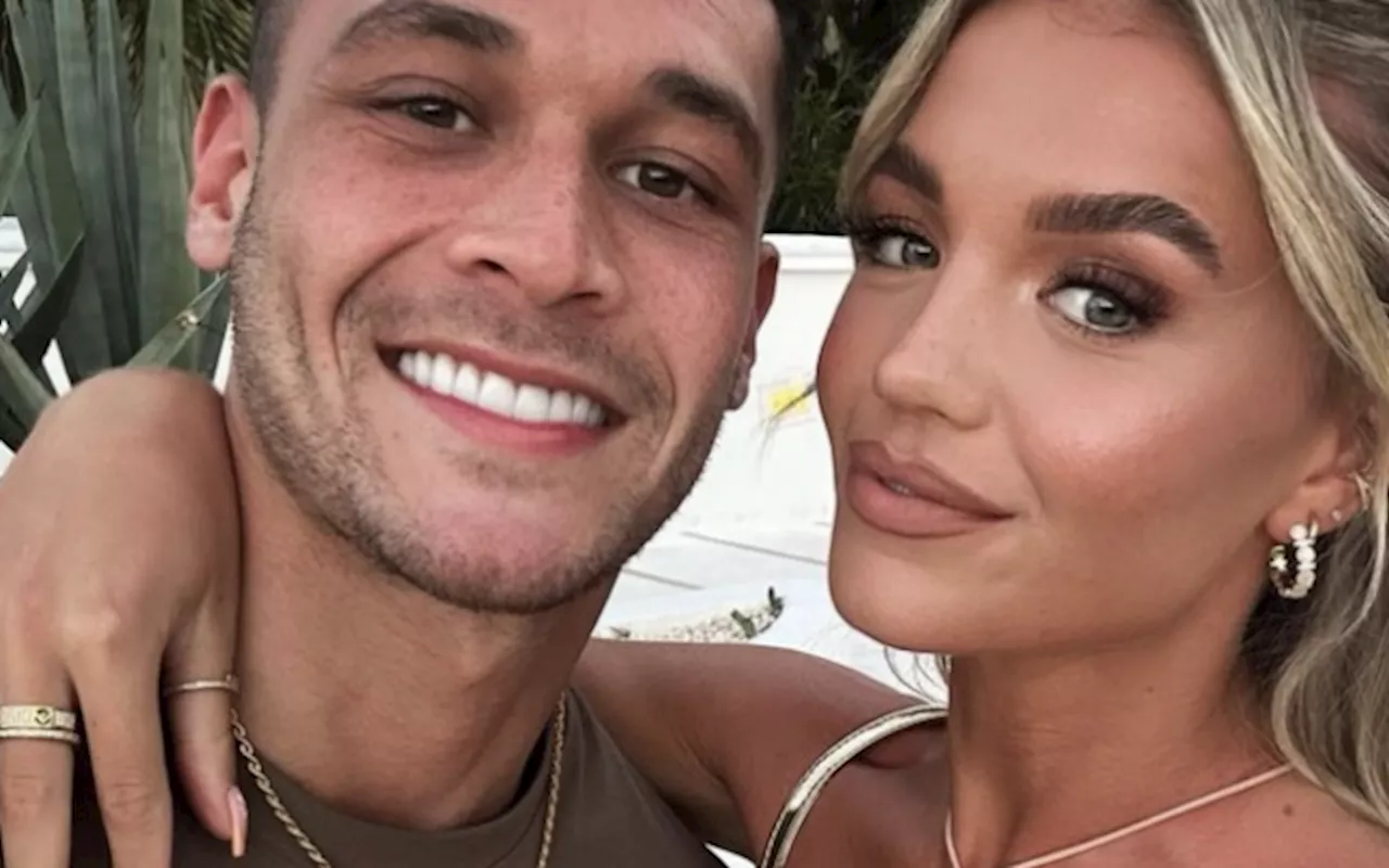 A Timeline Of Love Island's Molly And Callum's Relationship