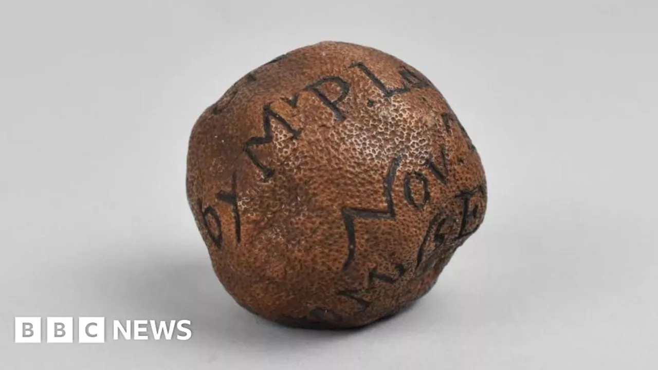 Newport zesty bidding war sees 285-year-old lemon fetch £1.4K