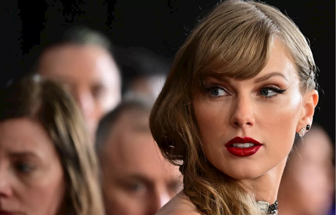 Add Taylor Swift to the list of famous people who don't like their private jets being tracked