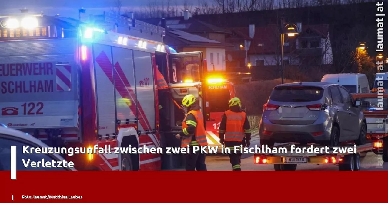 Kreuzungsunfall zwischen zwei PKW in Fischlham fordert zwei Verletzte