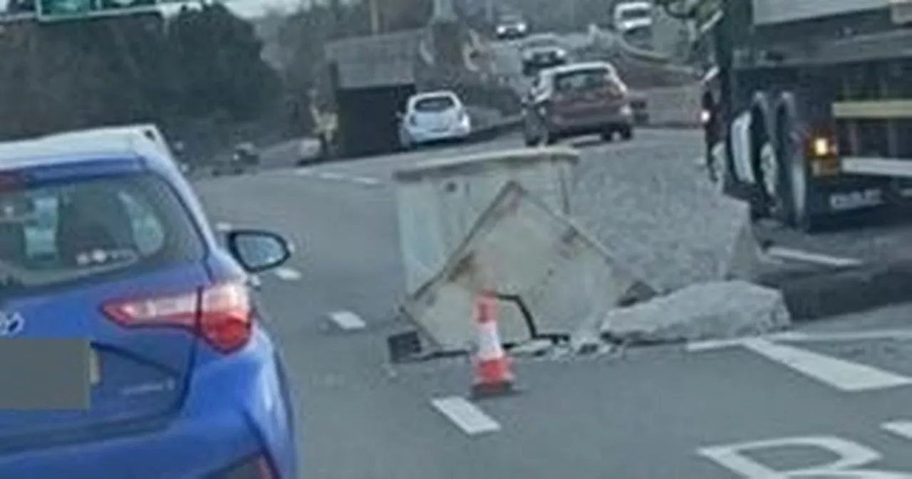 50-minute delays and rubble scattered on A52 after lorry shed its load