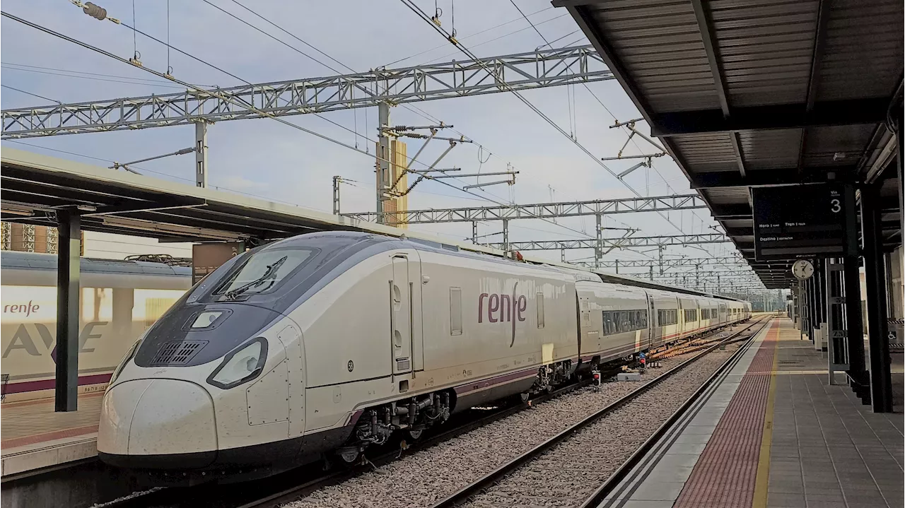 Renfe cancela 310 trenes de media y larga distancia, incluidos AVE, por la huelga del viernes