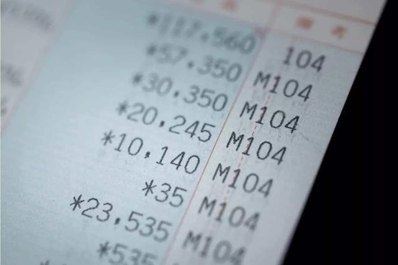 通帳の残高は3円 非正規、月給9万円 子ども3人、40代のシングルマザー 物価高が追い打ち ひとり親アンケート調査