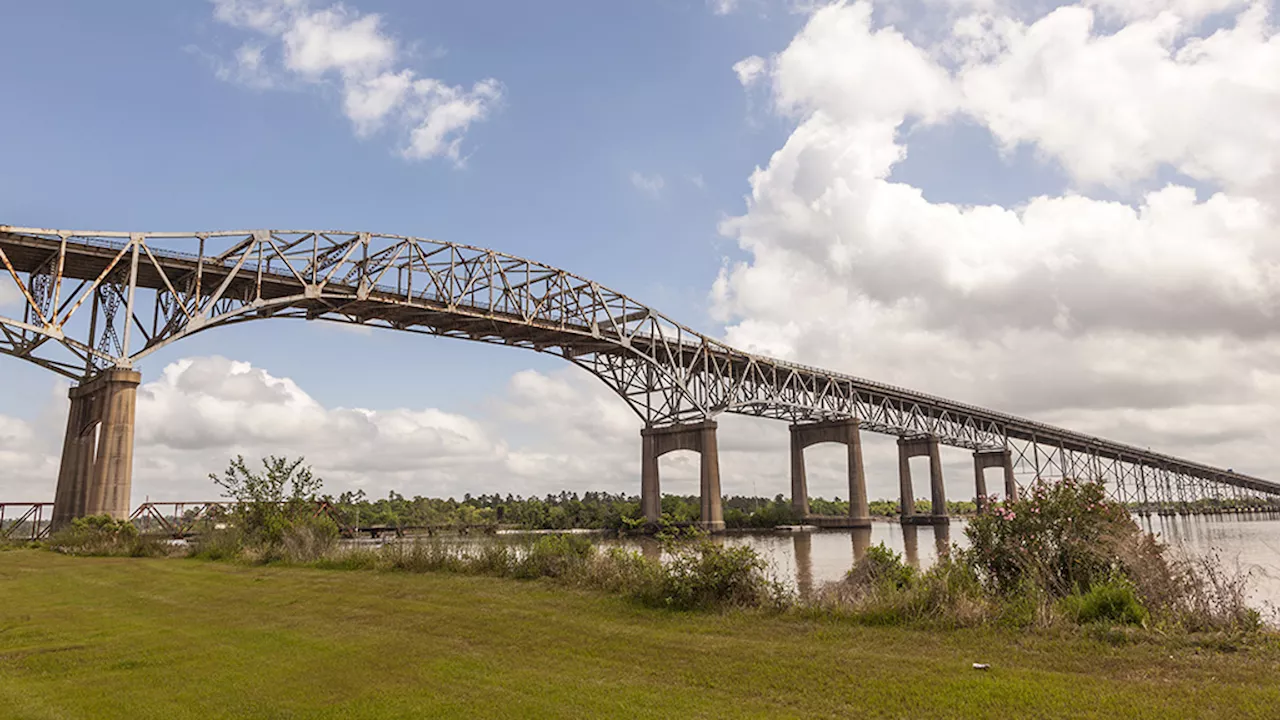 Plenary achieves commercial close in $2.1 billion Calcasieu River Bridge project