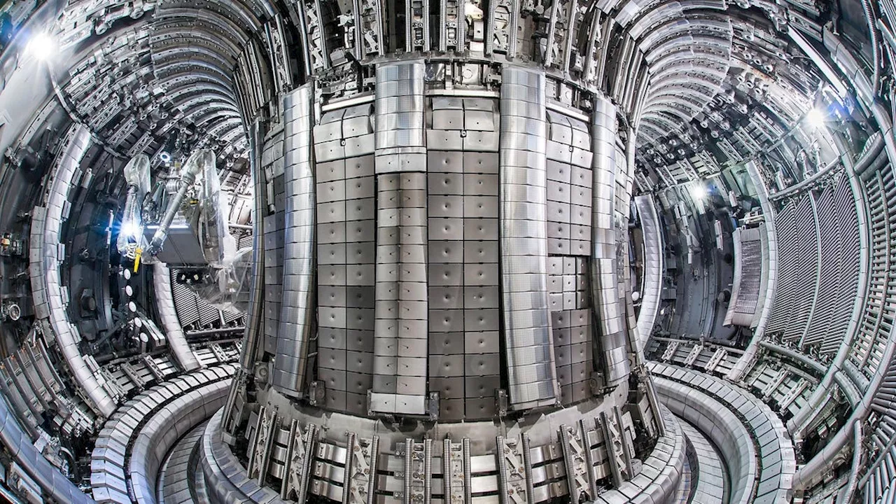 Nuclear Fusion Machine Smashes Energy Record, Clean Energy Now 'Closer Than Ever'