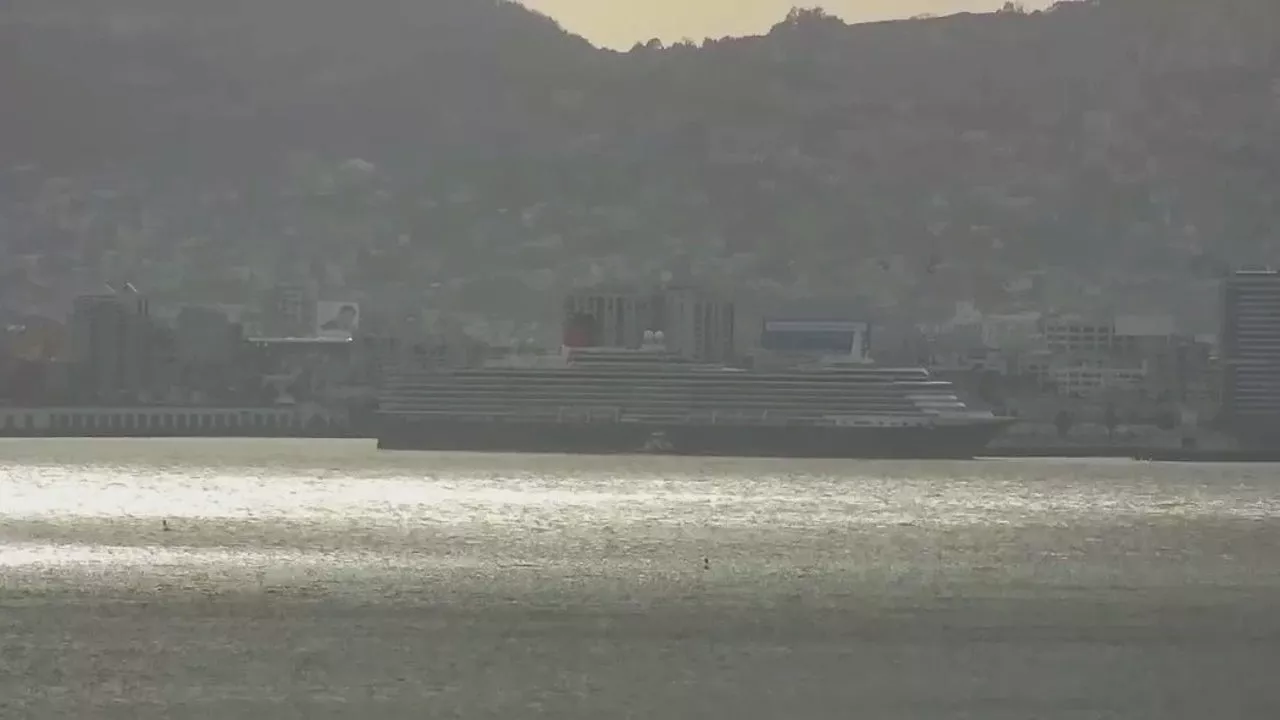 Queen Victoria cruise ship reaches San Francisco with sick passengers