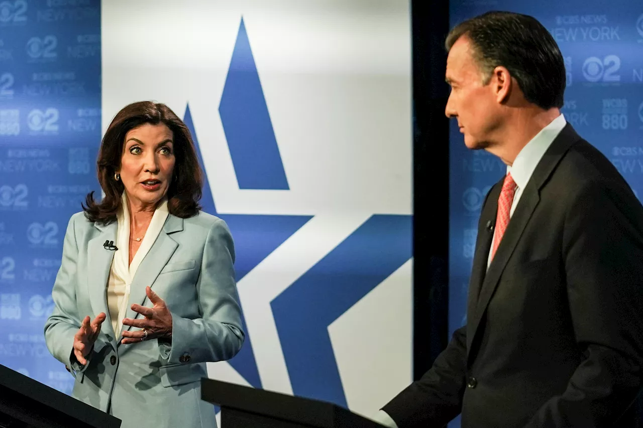 Hochul goes from enemy to frenemy for Tom Suozzi