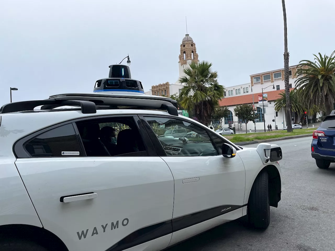 Waymo driverless car strikes cyclist at 17th and Mississippi