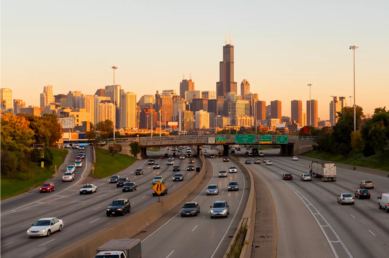 Record warmth possible Friday in Chicago area, but cooldown looms