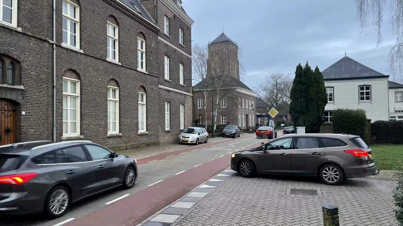 Bewoners betalen zelf onderzoek om drukke weg door dorp veiliger te maken