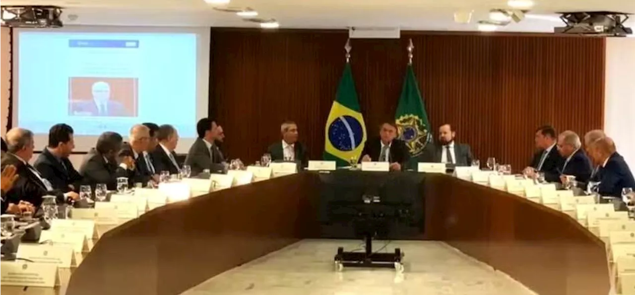 Durante reunião, Bolsonaro intimou ministros a agirem antes das eleições: ‘Vai ter um caos no Brasil’