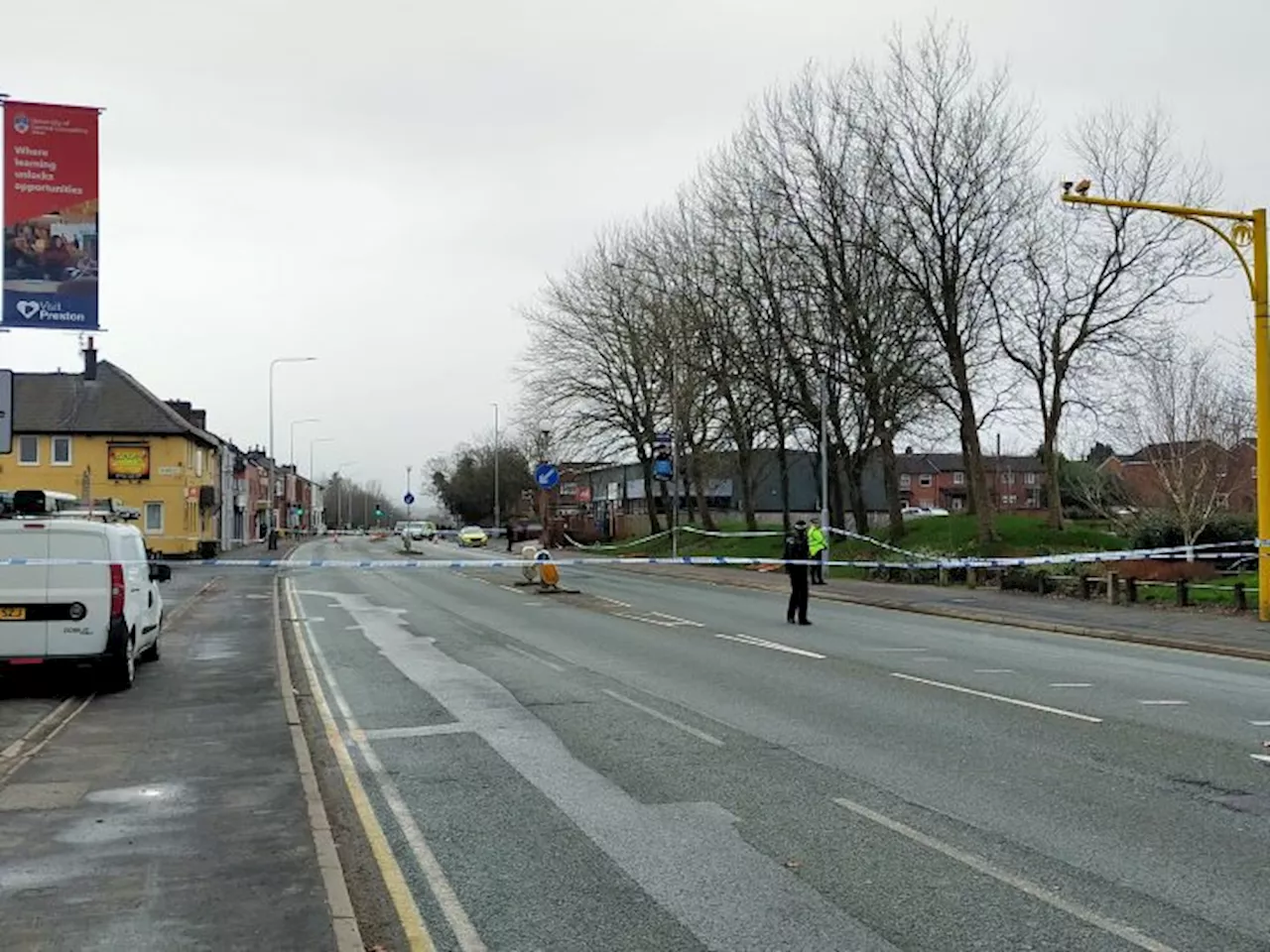 Plain clothes police officers tackled London Road gunman to the ground