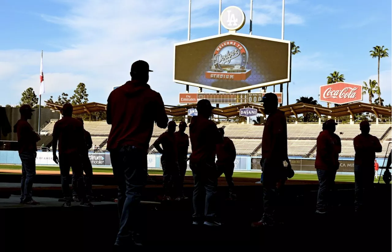 Dodgers fan awarded $108,500 for security guard scuffle at stadium