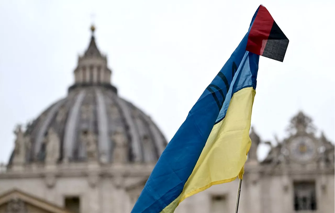 Guerre en Ukraine : Kiev ne hissera « jamais » le drapeau blanc, après un appel à négocier du pape