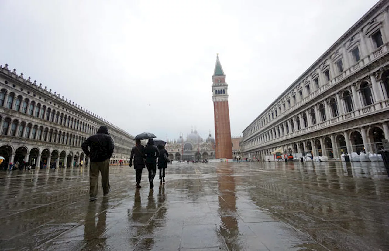 Acqua alta a Venezia, Mose ha tenuto all'asciutto la città