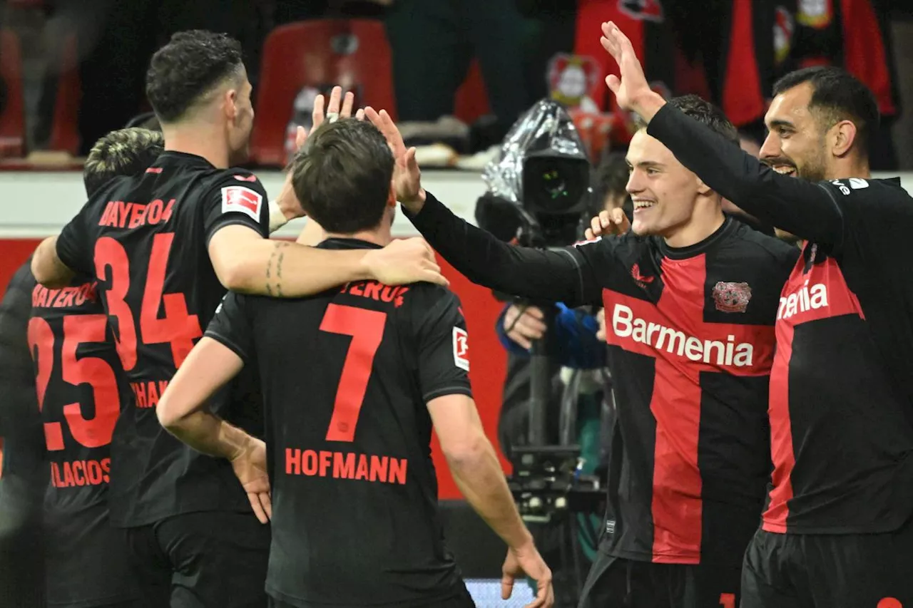 Bayer Leverkusen jauhi Bayern setelah tundukkan Wolfsburg 2-0