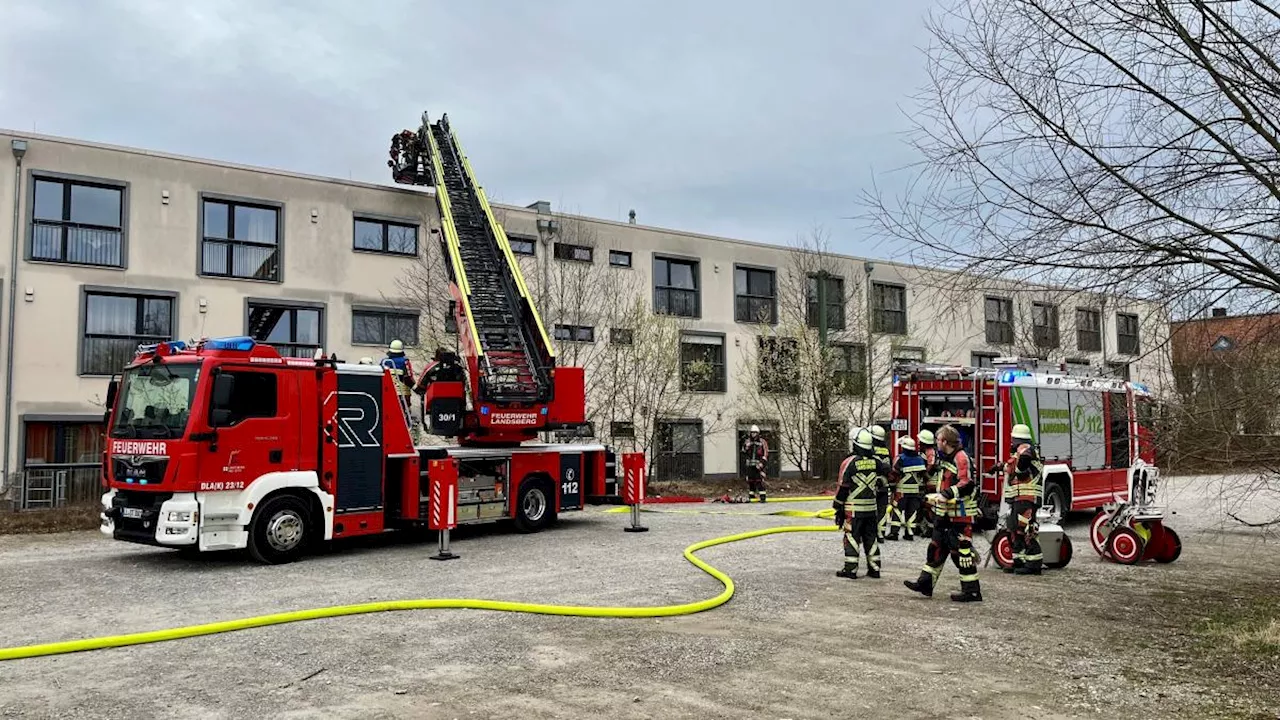 Brandverdacht im Seniorenheim in der Spöttinger Straße in Landsberg