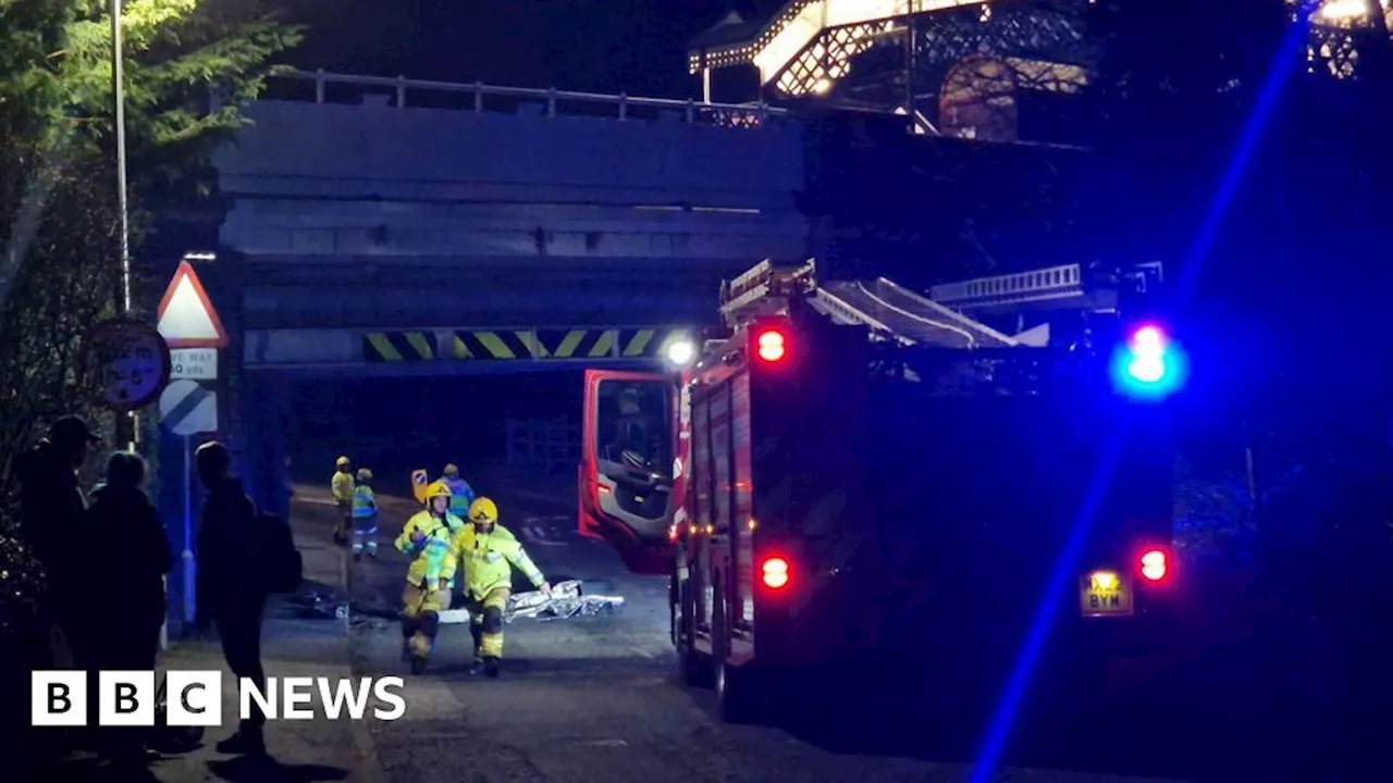 Albrighton bridge crash sees passengers 'covered' in debris