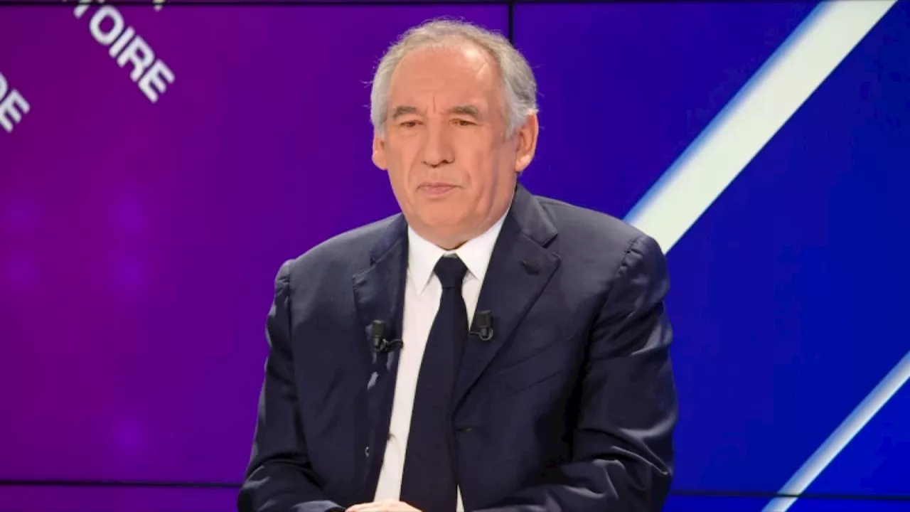 Européennes: François Bayrou estime que Valérie Hayer a une 'authenticité' et un 'enracinement'