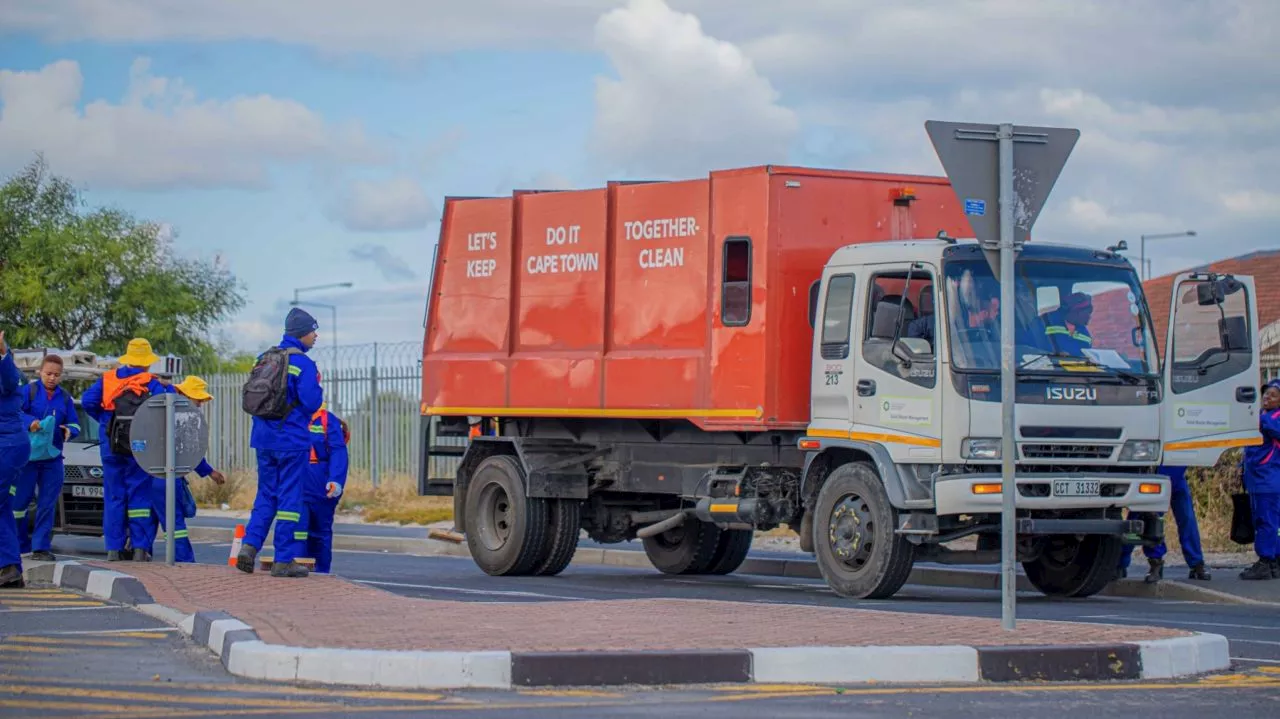 Residents Urged to Report Extortion Threats Targeting Waste Collection Services in Atlantis