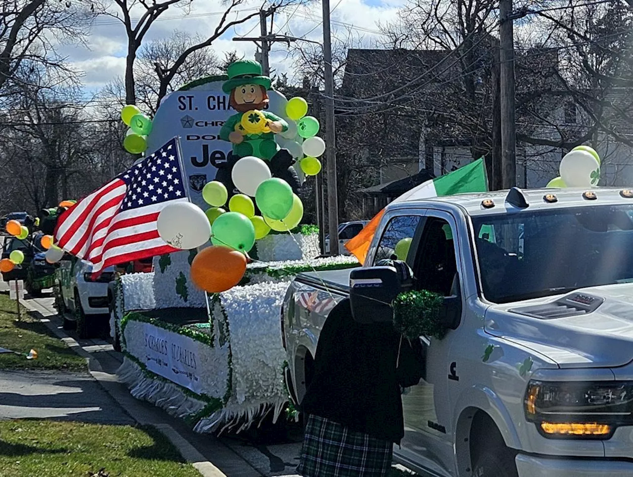 St. Patrick’s parade in St. Charles brings community together