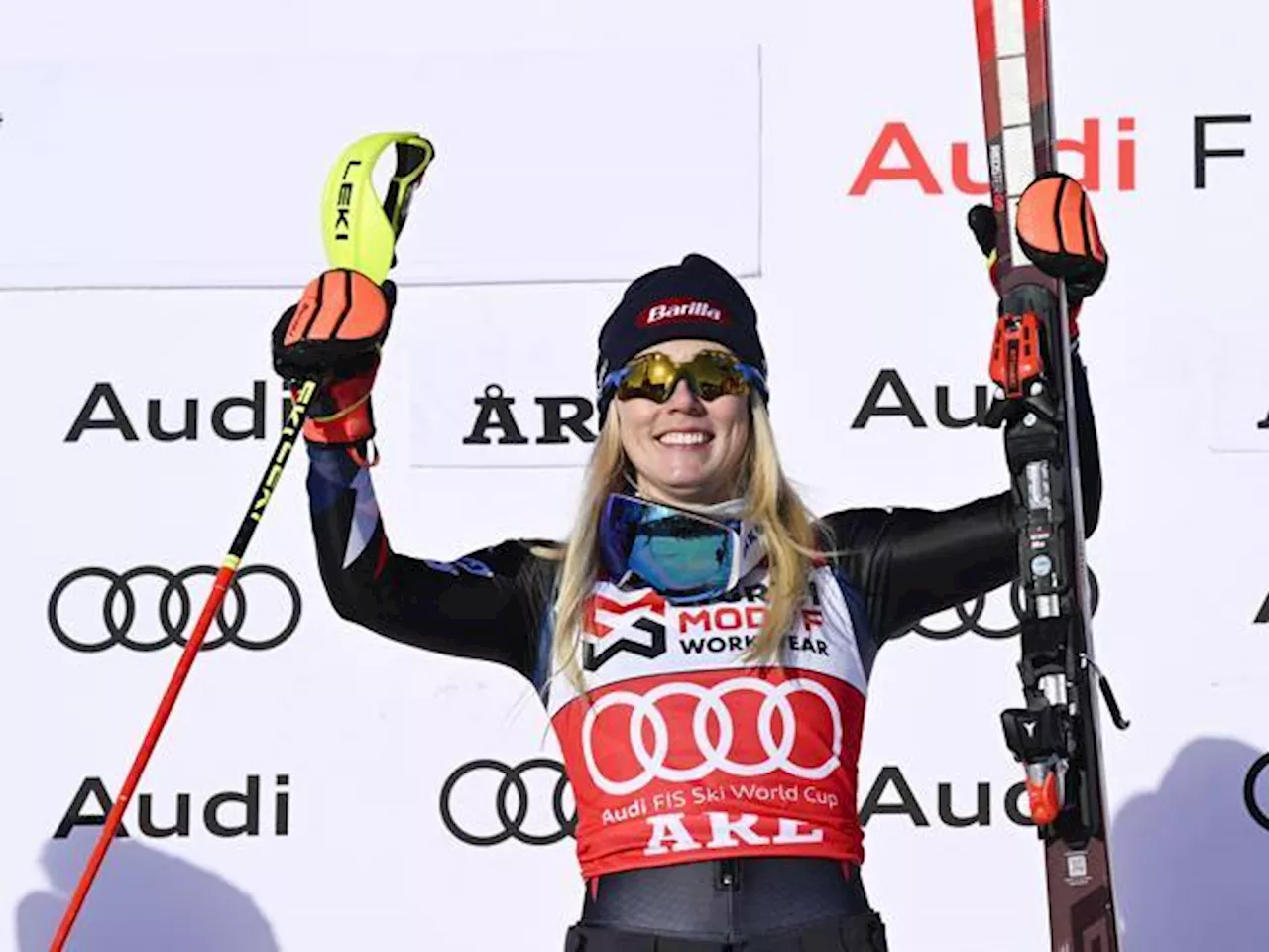 Shiffrin vince lo slalom di Aare al rientro dopo l'infortunio: sua l'ottava coppa di specialità