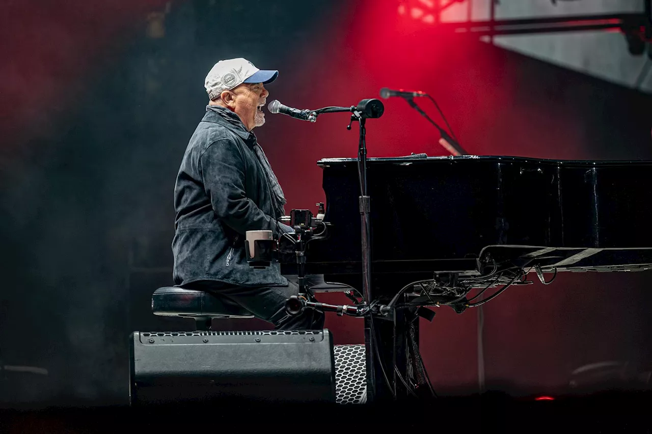 Billy Joel and Stevie Nicks Defy Time, Bring the Hits to AT&T Stadium