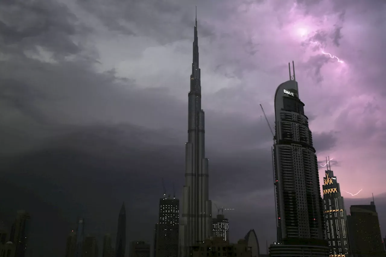 Dubai Wetter aktuell: Ausnahmezustand wegen heftiger Regenfälle