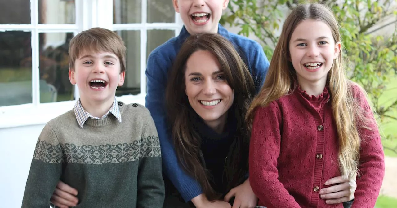 First photo of Kate Middleton released after abdominal surgery