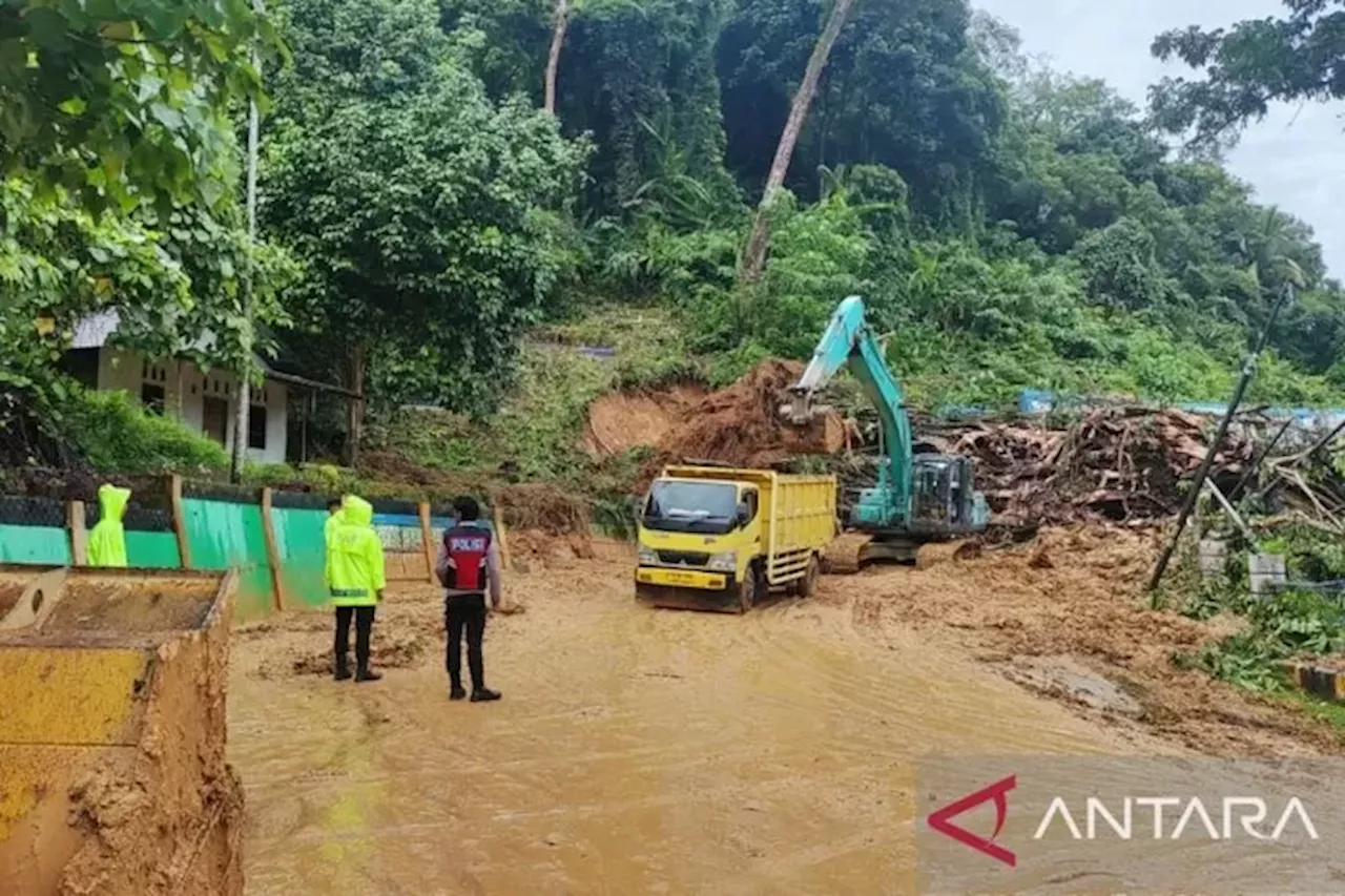 Banjir dan Longsor di Sumbar Akibatkan 19 Orang Meninggal dan 7 Warga Hilang