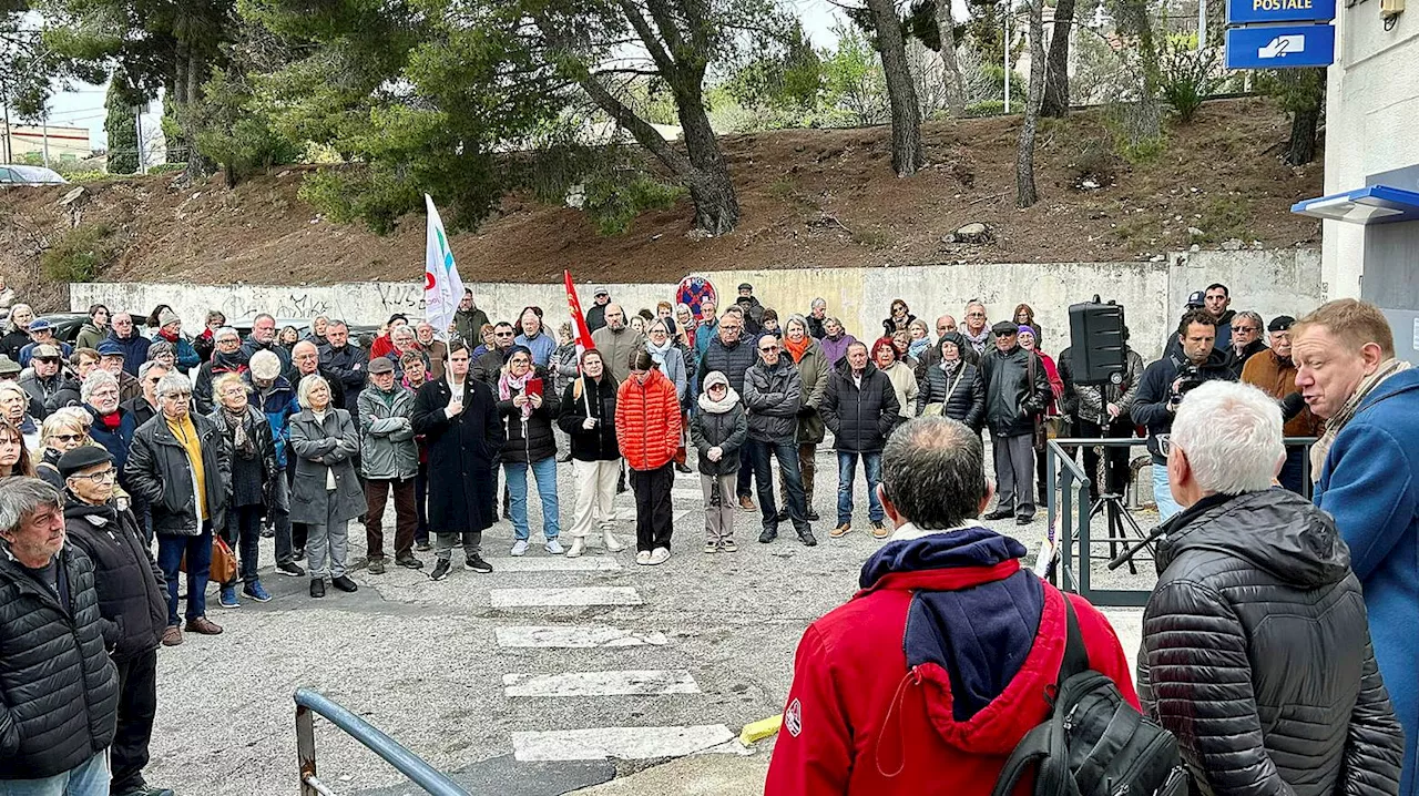 Fermeture annoncée de la poste de Ferrières : la mobilisation s'amplifie à Martigues