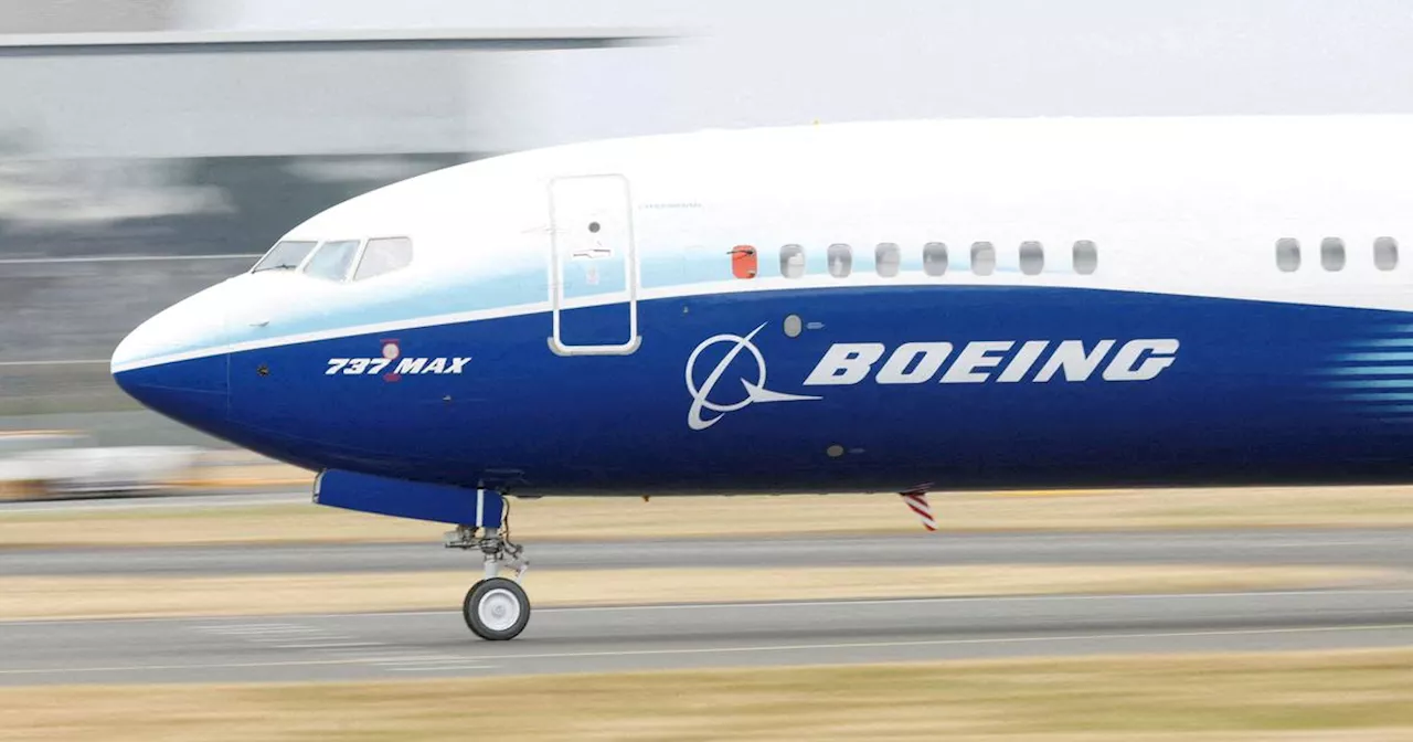 États-Unis : un Boeing 737Max atterrit avec une soute ouverte