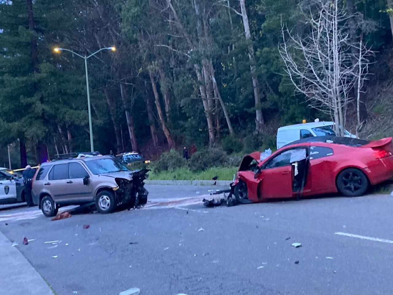 Crash in the Oakland Hills leaves one dead, five injured