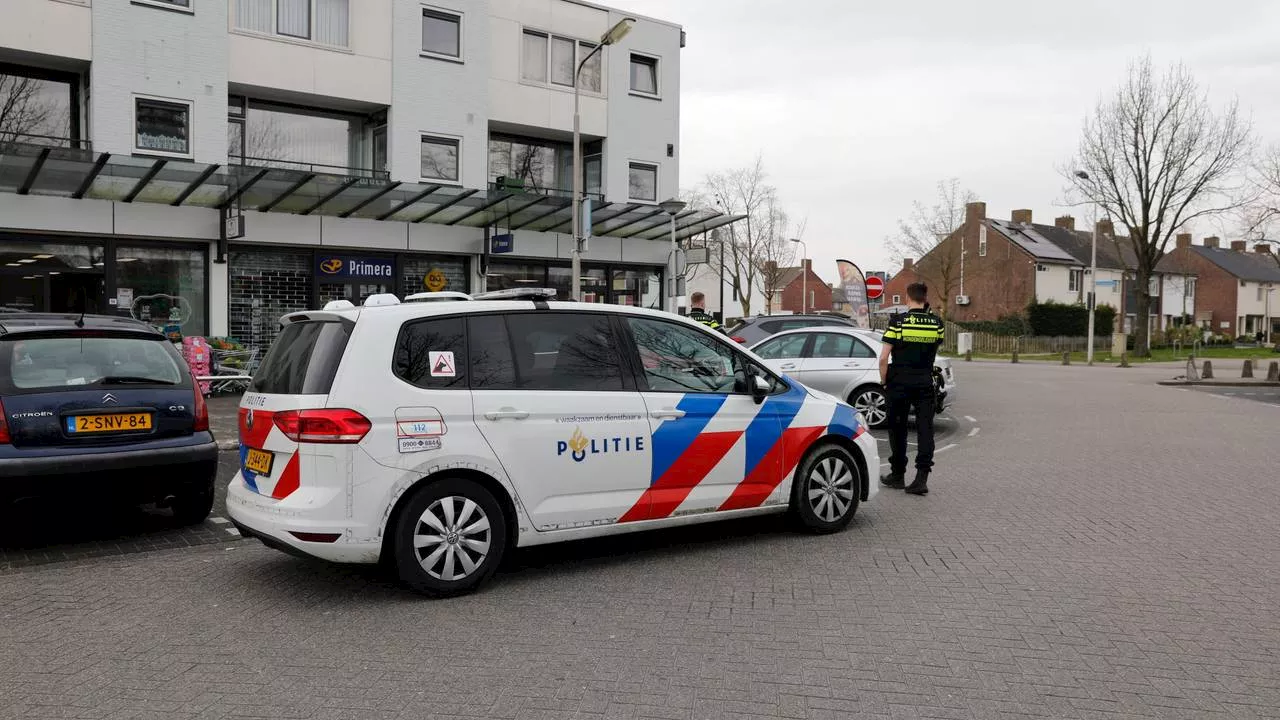 112-nieuws: auto's botsen in Spoordonk • overval op snackbar in Roosendaal