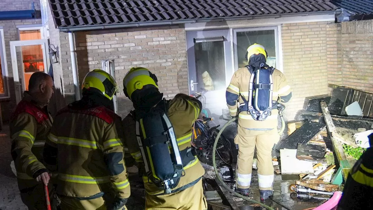 112-nieuws: brand in achtertuin huis • vrouw spot twee inbrekers in huis