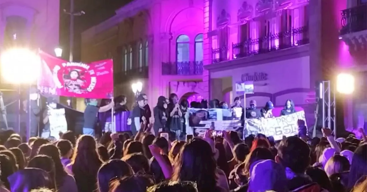 Hijo de Lupita, víctima de feminicidio en León, exige justicia en marcha 8M