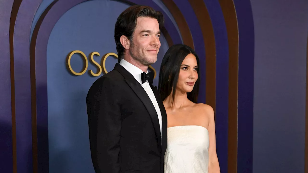 Selten: Olivia Munn und John Mulaney sind zu zweit auf Party