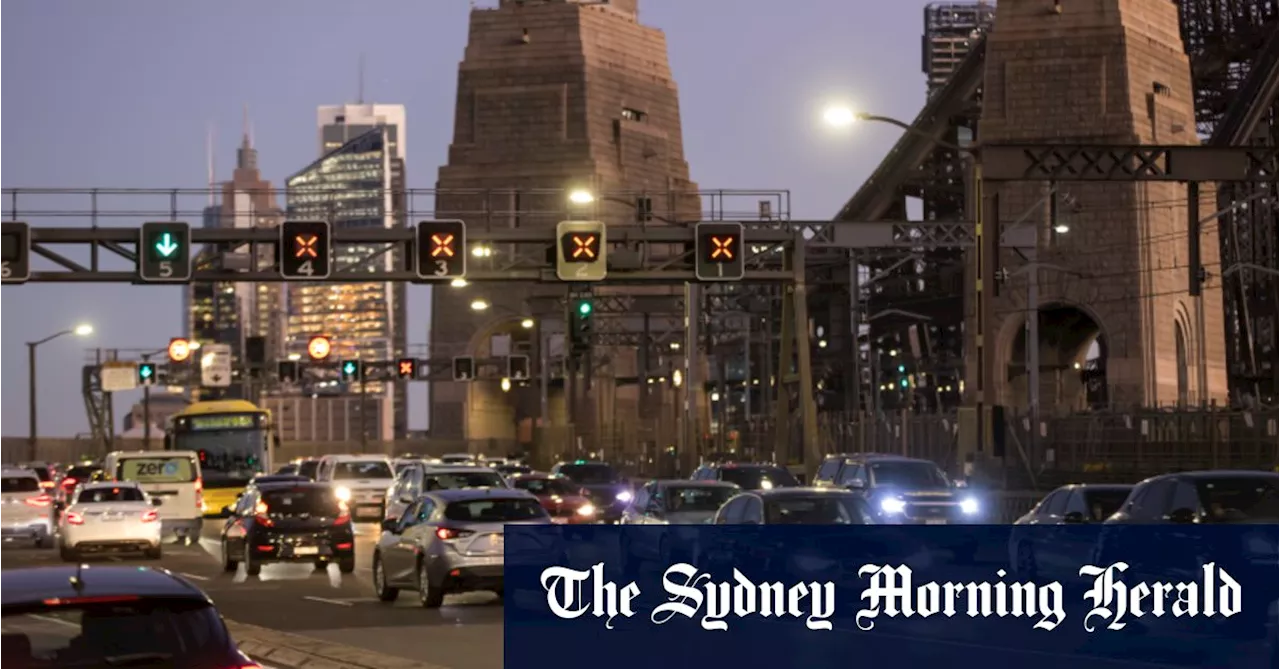 Two-way tolling on Harbour Bridge and Tunnel recommended by review