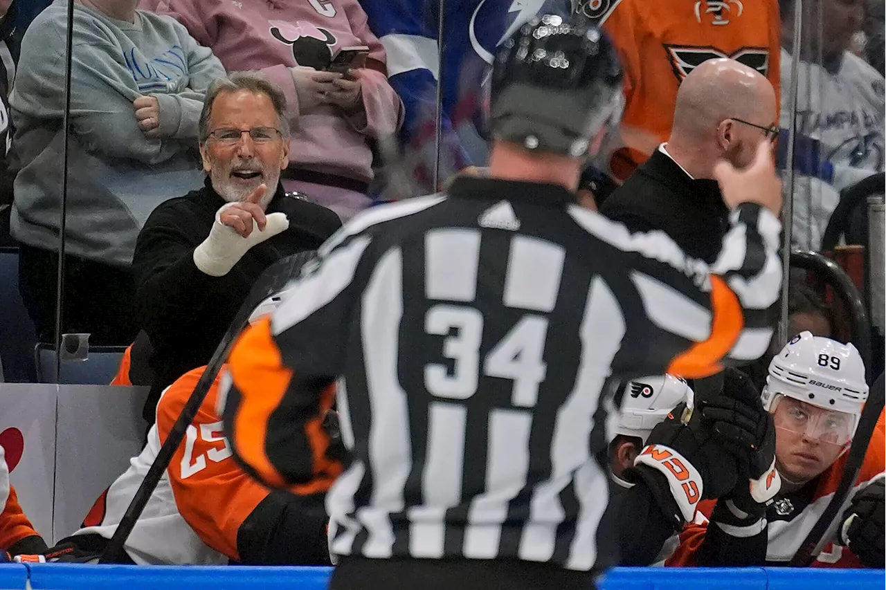 Flyers coach John Tortorella ejected, reluctant to leave bench in loss vs. Lightning