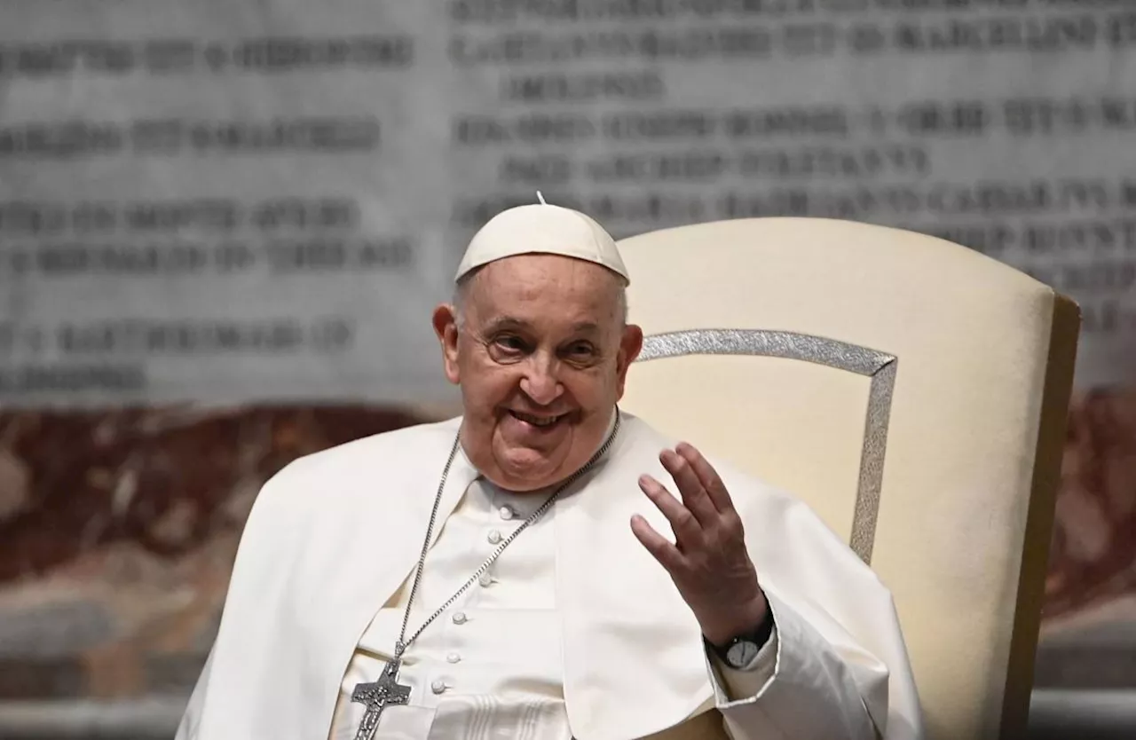 Pope urges 'courage to negotiate' on Ukraine war