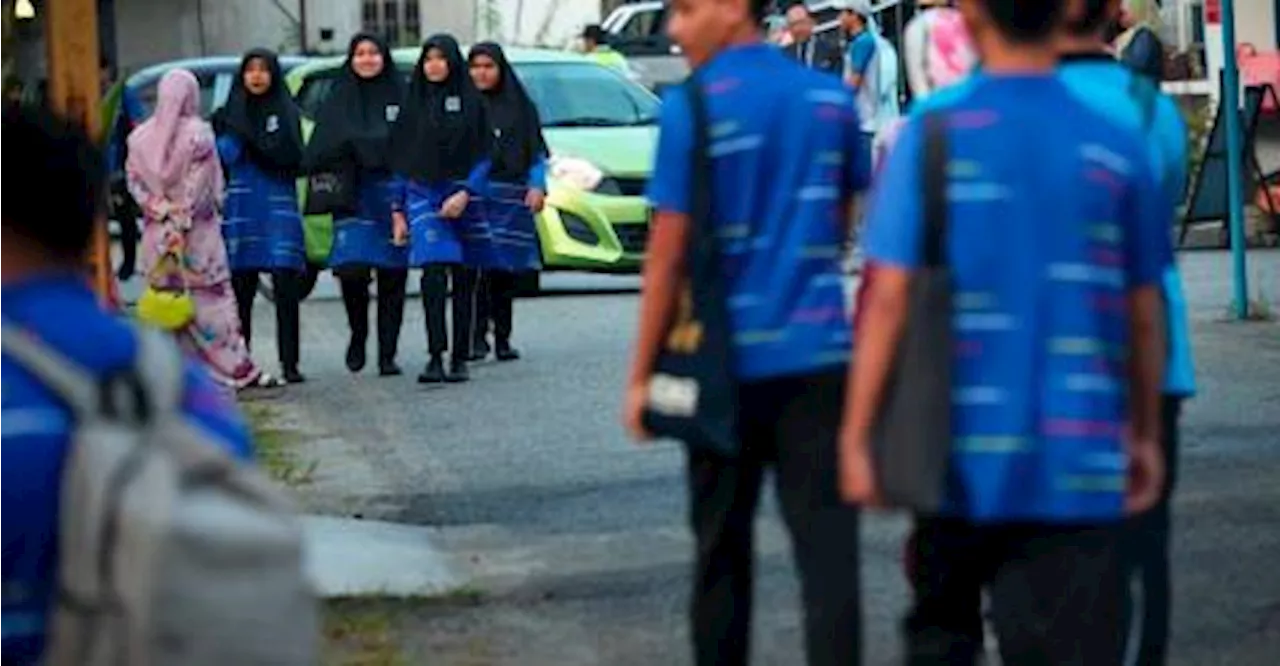 1.44 juta murid, pelajar mulakan sesi persekolahan di empat negeri hari ini