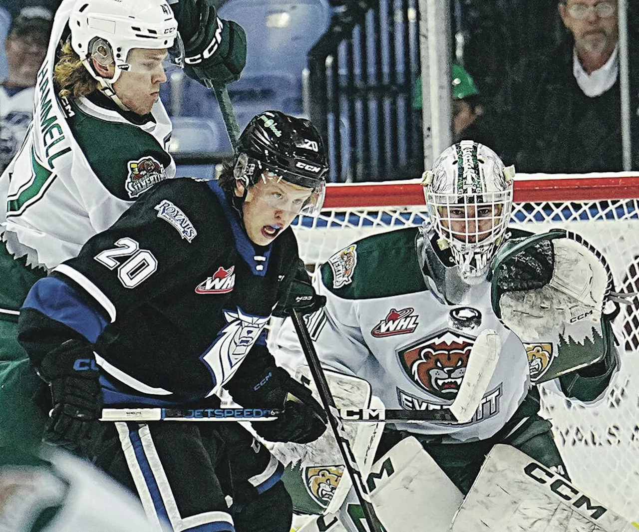 Silvertips explode for five unanswered third-period goals to bury Royals