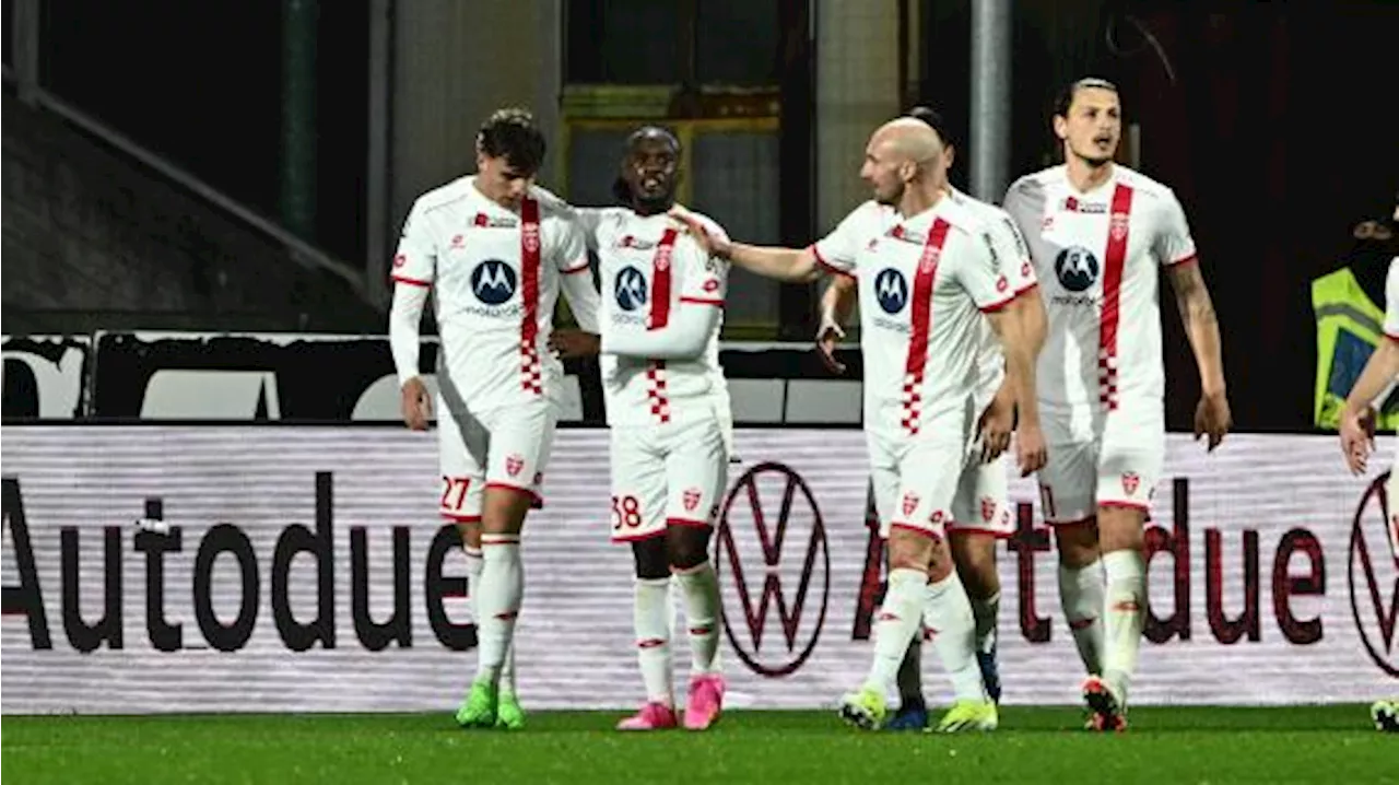 Il Monza non si ferma più: violato il 'Ferraris', 3-2 contro il Genoa firmato Daniel Maldini