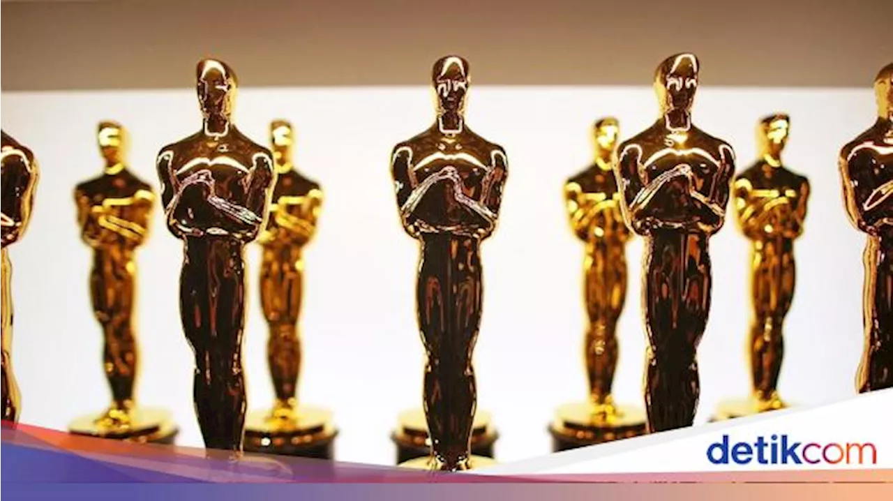 Unboxing Isi Patung Oscar yang Berkilau