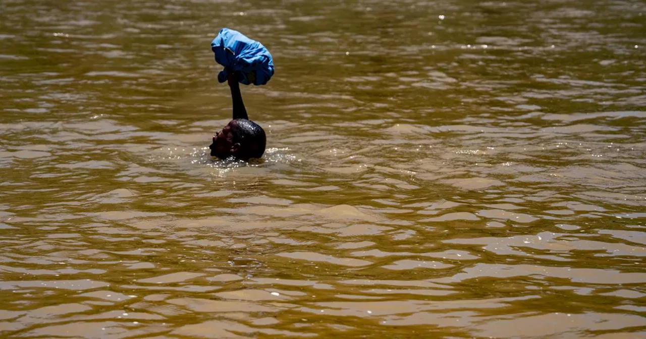 South African Pupils Forced to Cross Dangerous Rivers to Get to School